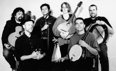 2022_08_16_band-e902b8c6 ::bodhran-info:: - about me